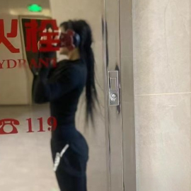 东湖健身小美女
