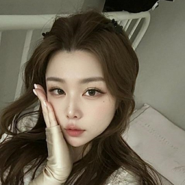 相城翘臀性感妹妹
