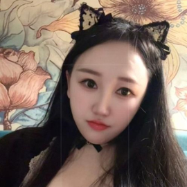 大胸少妇小姐姐