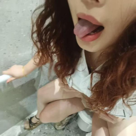 户外野战少妇
