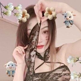 舌吻服务御姐晓晓